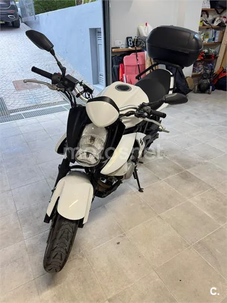 Kawasaki ER-6n - Vista 4