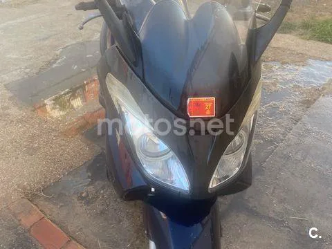 Aprilia Atlantic 250 - Vista 4