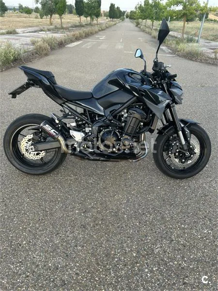 Kawasaki Z900 - Vista 5