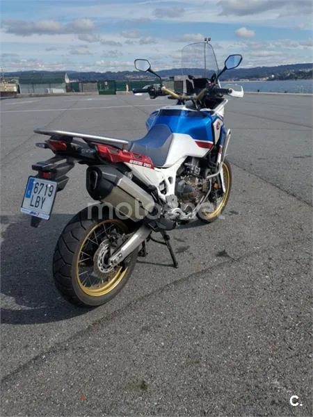 Honda CRF1000L Africa Twin - Vista 3