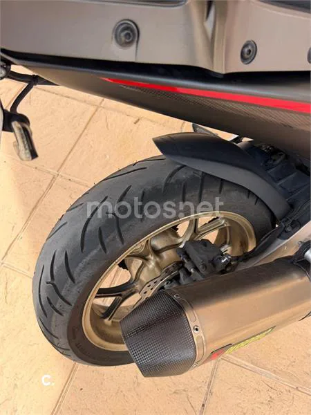 Honda Integra 750 S - Vista 3