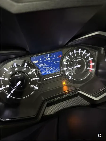 Honda Forza 125 - Vista 4