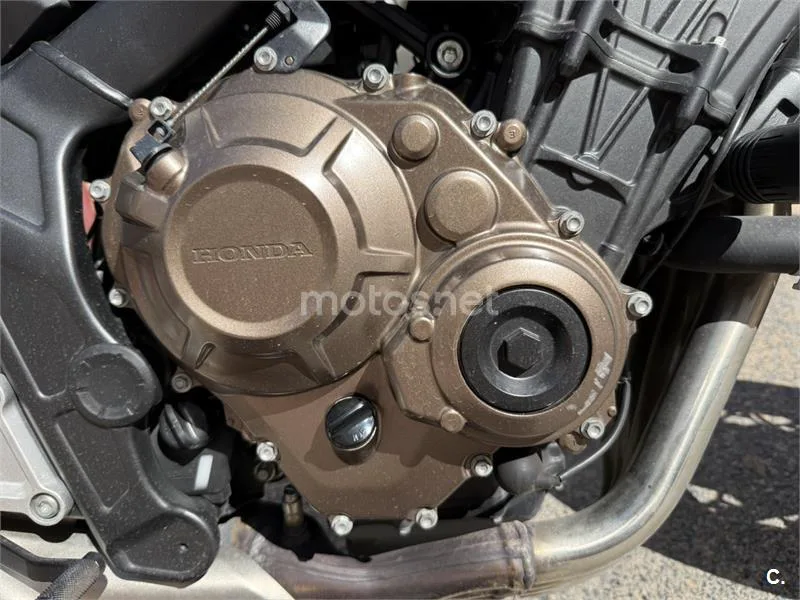Honda CB650R - Vista 6