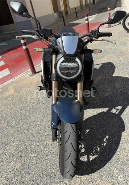 Honda CB650R - Vista 7
