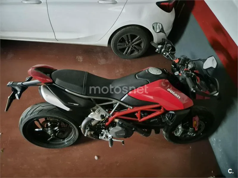 Ducati Hypermotard - Vista 5