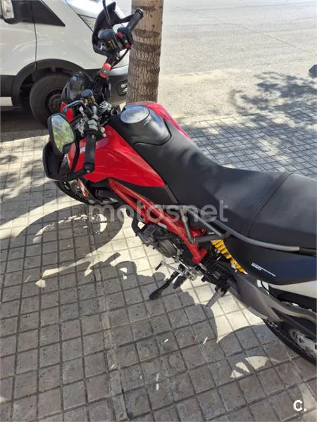 Ducati Hypermotard - Vista 7