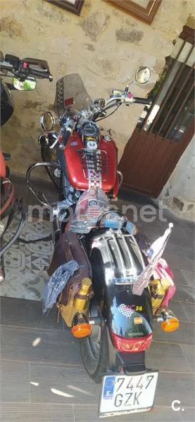 Honda Shadow 750 - Vista 7