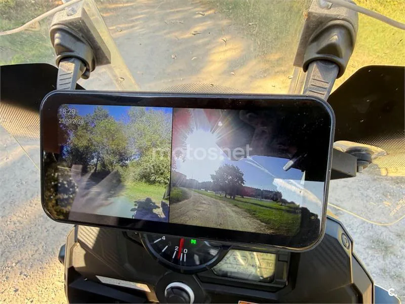 Suzuki V-Strom 1000 - Vista 16