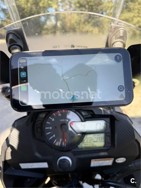 Suzuki V-Strom 1000 - Vista 5