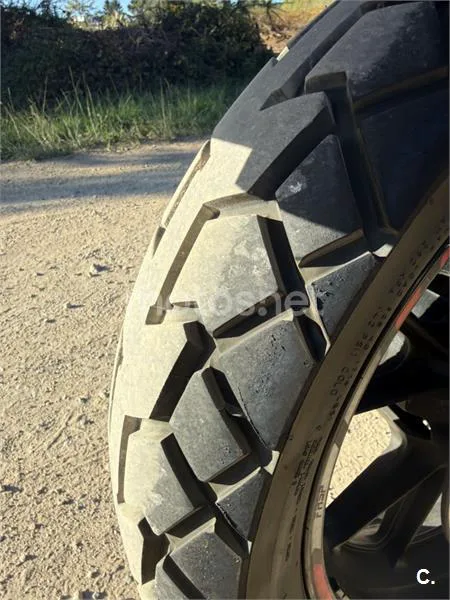 Suzuki V-Strom 1000 - Vista 7