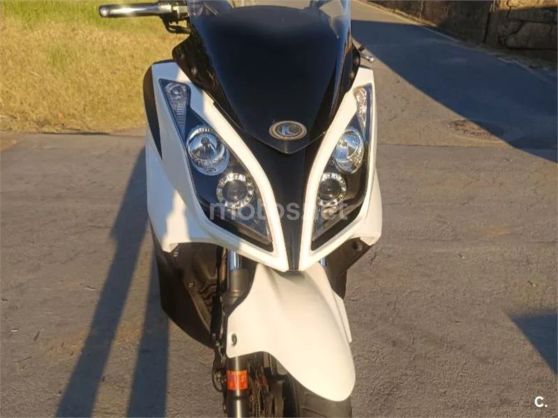 Kymco Super Dink 125 - Vista 10