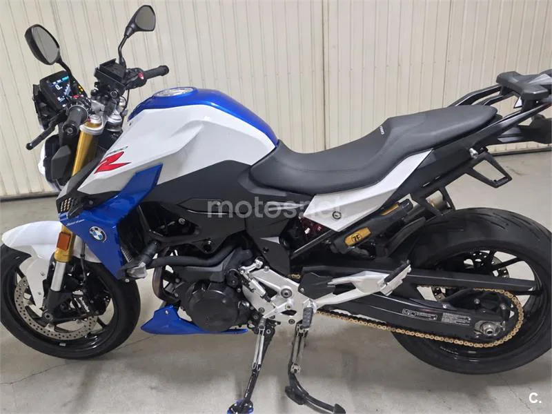 BMW F 900 R - Vista 3