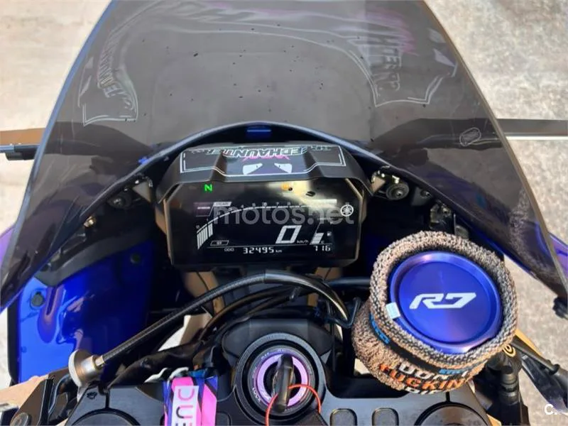 Yamaha YZF-R7 - Vista 10