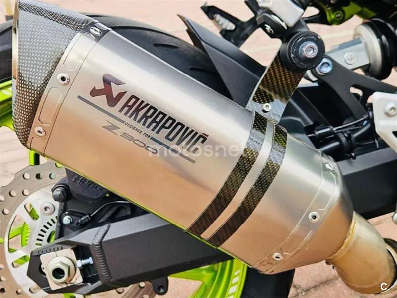 Kawasaki Z900 - Vista 9