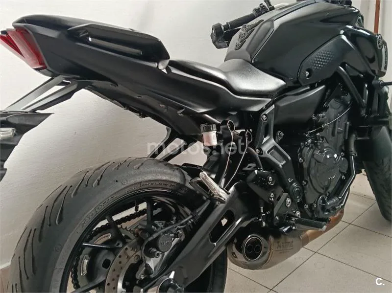 Yamaha MT-07 - Vista 6