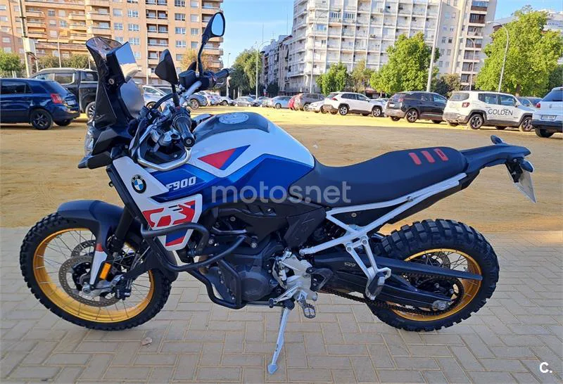 BMW F 900 GS - Vista 3