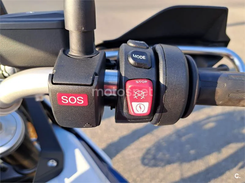 BMW F 900 GS - Vista 7