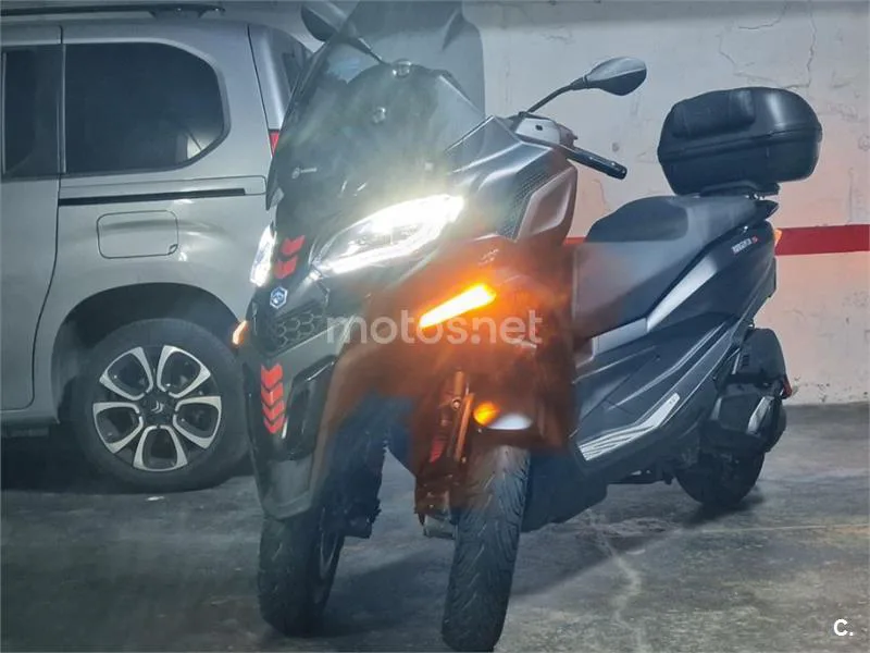 Piaggio MP3 400 Sport - Vista 11
