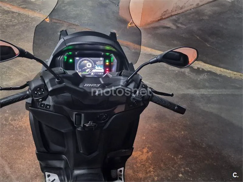Piaggio MP3 400 Sport - Vista 13