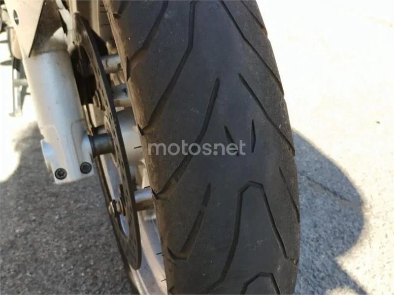 BMW F 800 ST - Vista 7