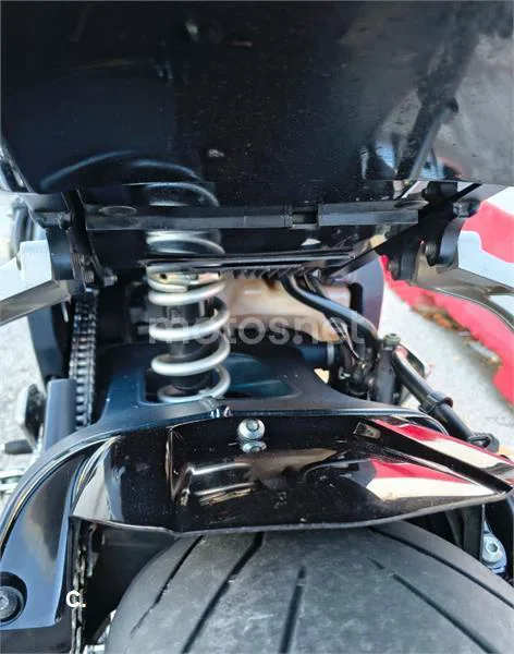 Yamaha FZ1 - Vista 14