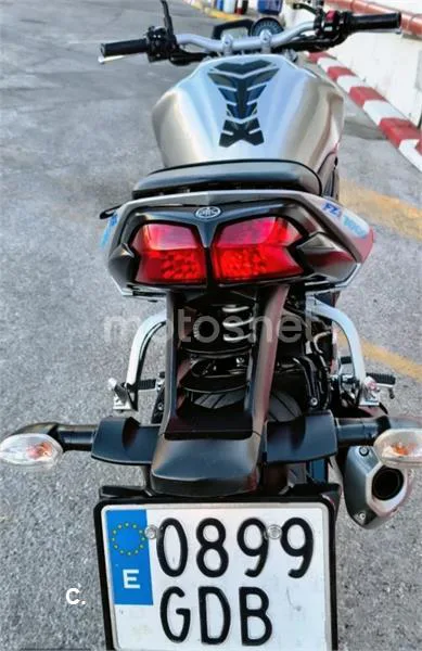 Yamaha FZ1 - Vista 5