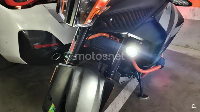 KTM 1290 Super Adventure - Vista 3