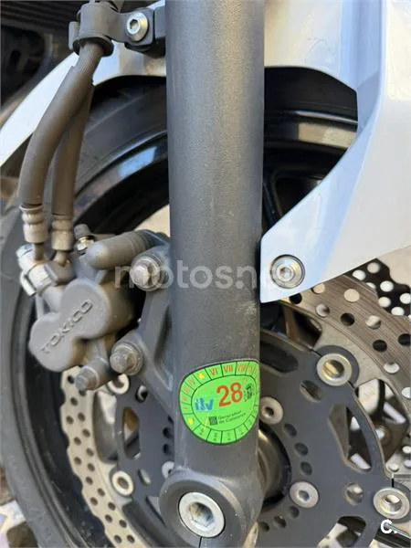 Kawasaki ER-6n - Vista 6