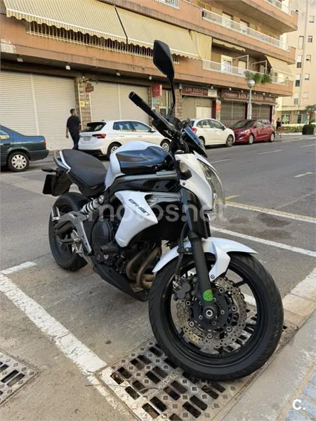 Kawasaki ER-6n - Vista 9