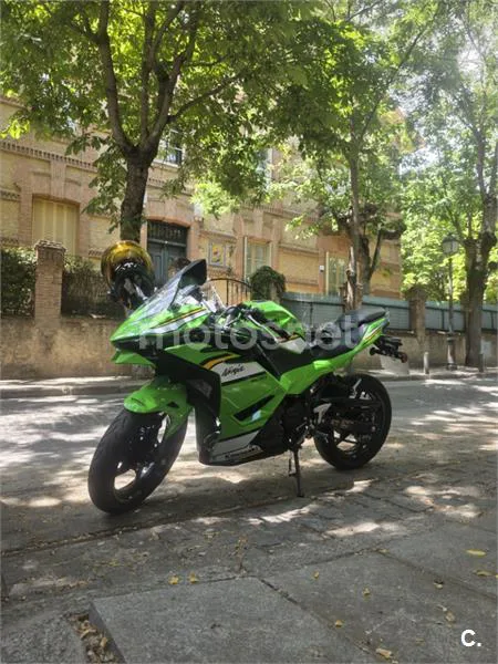 Kawasaki Ninja 500 - Vista 5