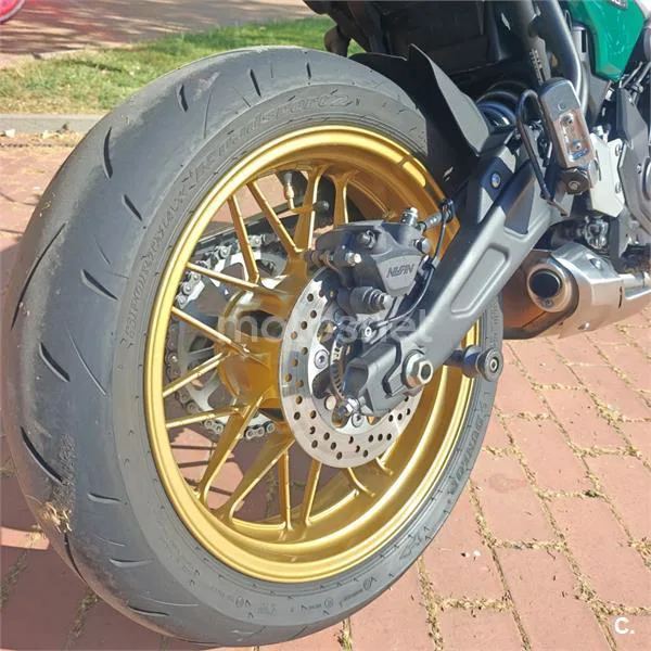 Kawasaki Z650 - Vista 7