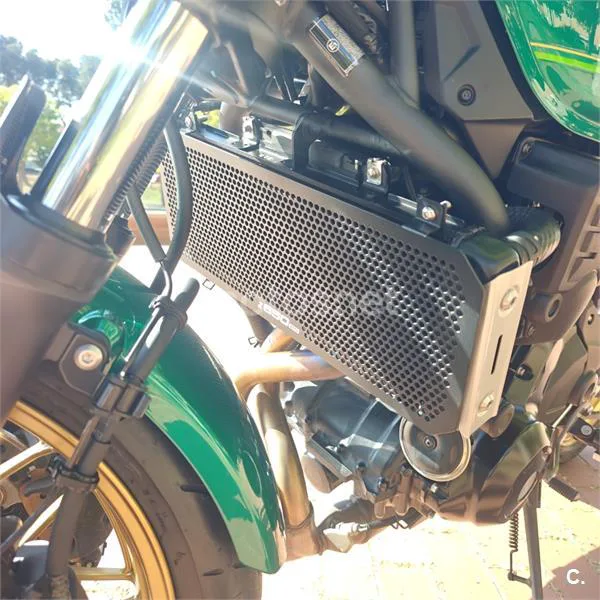 Kawasaki Z650 - Vista 8