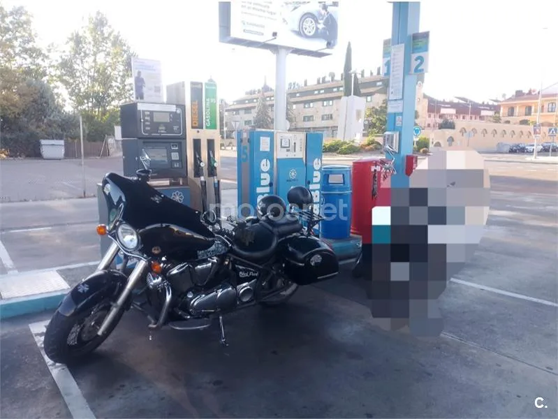 Kawasaki VN900 Classic - Vista 3