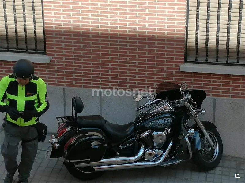 Kawasaki VN900 Classic - Vista 8