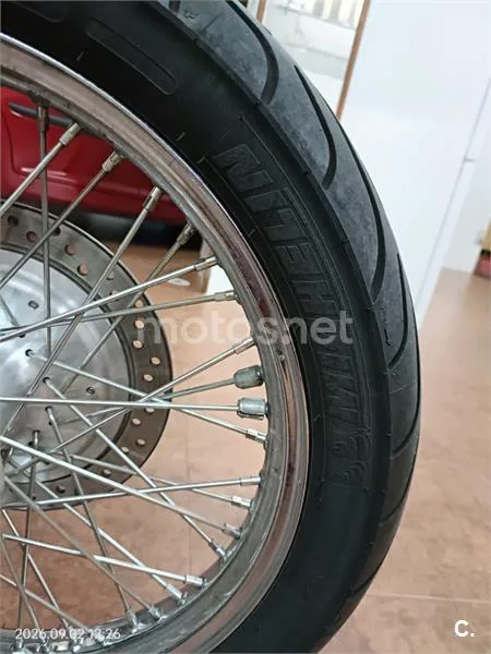 Honda VT750S - Vista 3