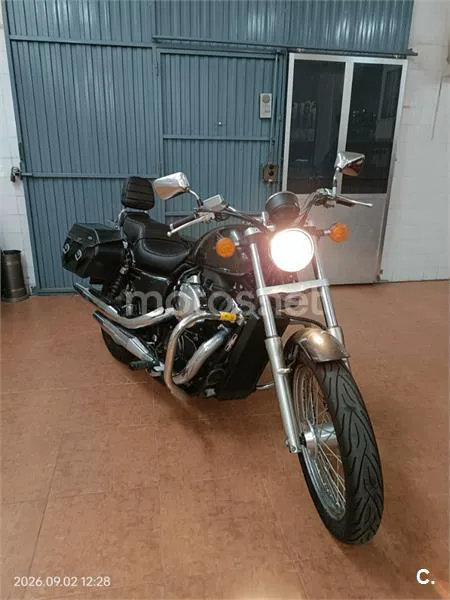 Honda VT750S - Vista 4
