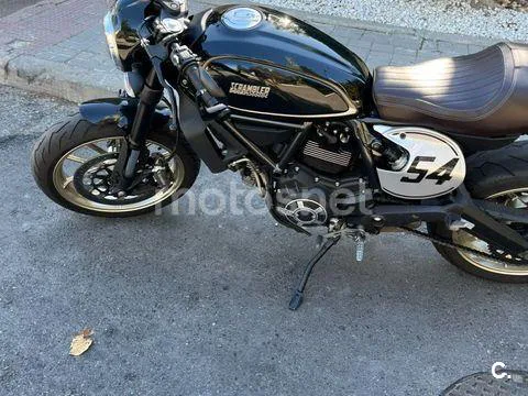 Ducati Scrambler - Vista 3