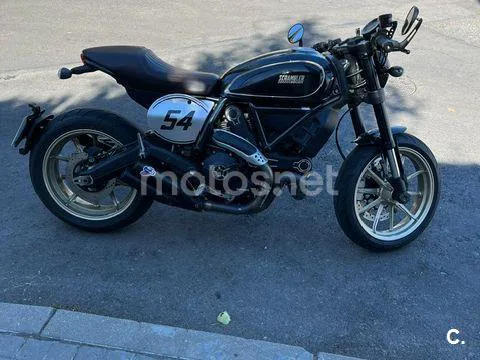 Ducati Scrambler - Vista 4
