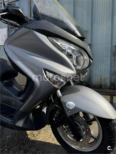Suzuki Burgman 125 2200 € 2015 Barcelona - 2