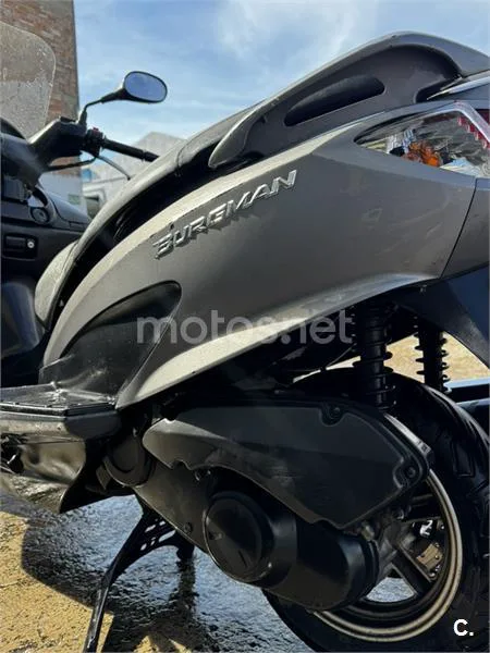 Suzuki Burgman 125 - Vista 3