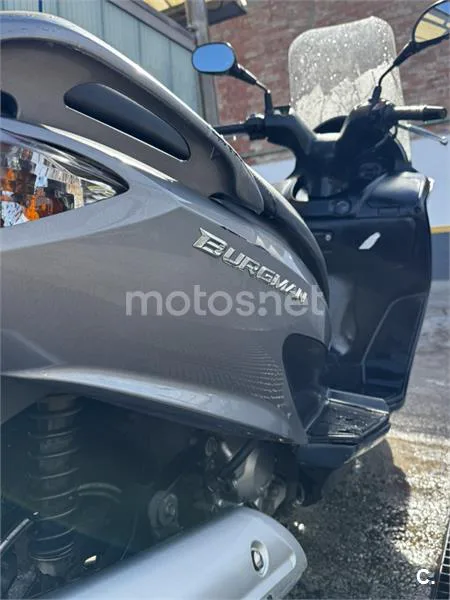 Suzuki Burgman 125 - Vista 4