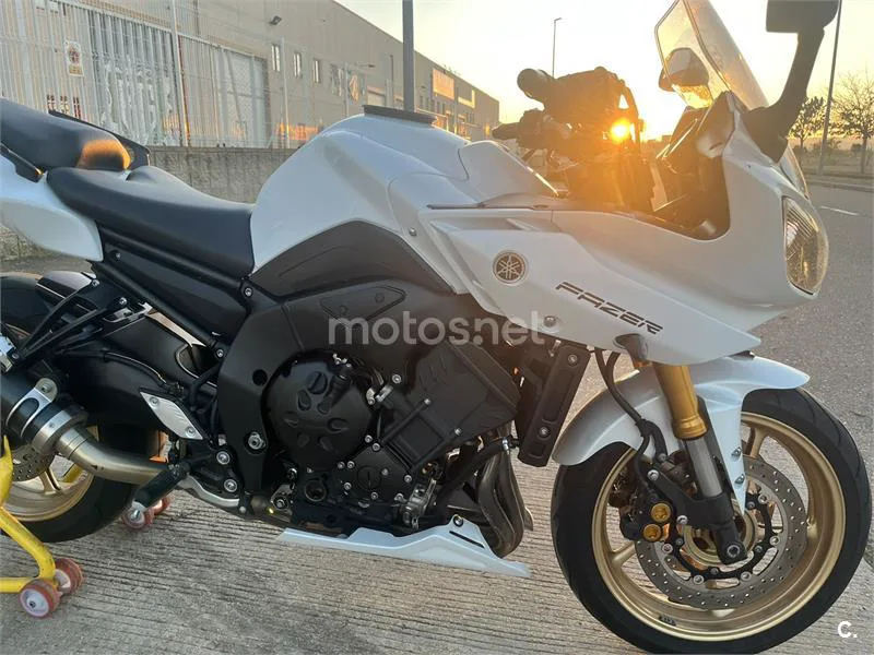 Yamaha Fazer 8 - Vista 7