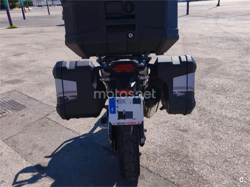 Honda CRF1100L Africa Twin - Vista 23