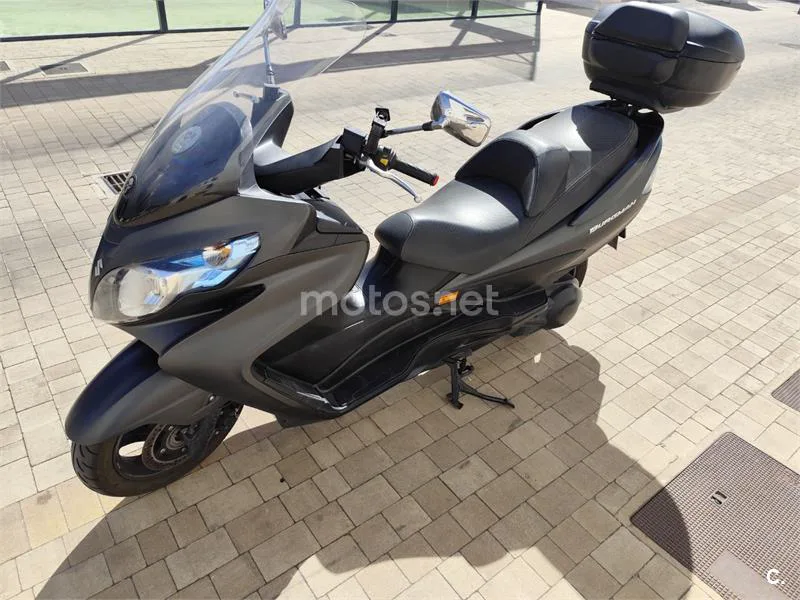 Suzuki Burgman 400 - Vista 5
