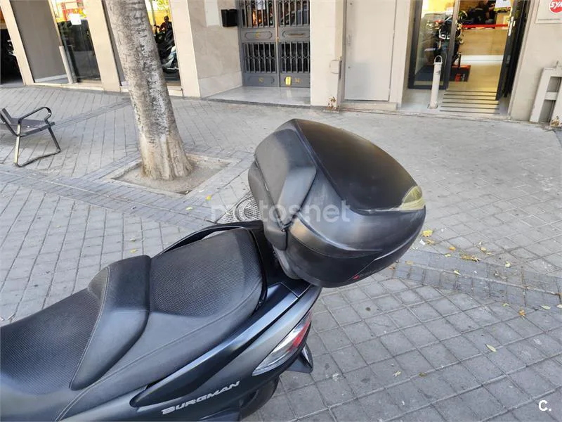 Suzuki Burgman 400 - Vista 10