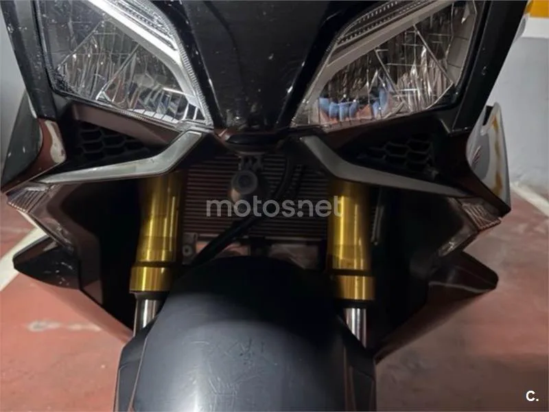 Honda Forza 750 - Vista 5