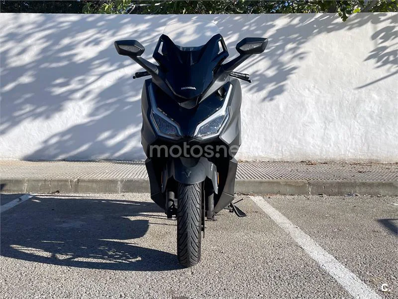 Honda Forza 125 - Vista 4