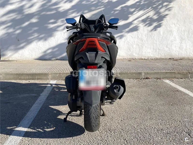 Honda Forza 125 - Vista 5