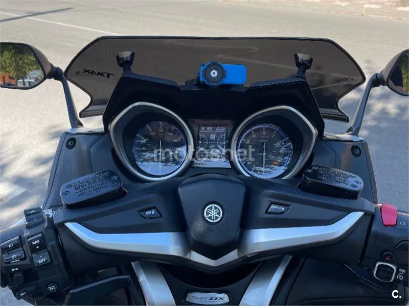 Yamaha TMAX 530 - Vista 4