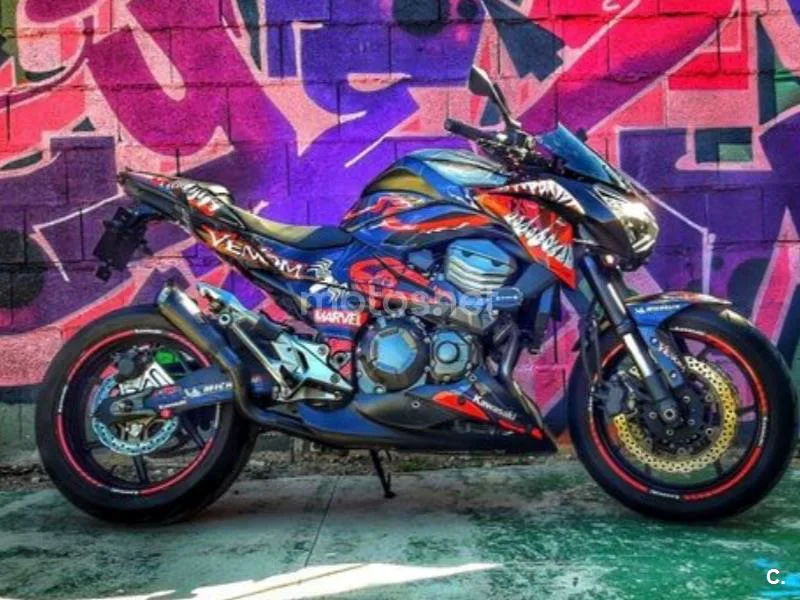 Kawasaki Z800 - Vista 4